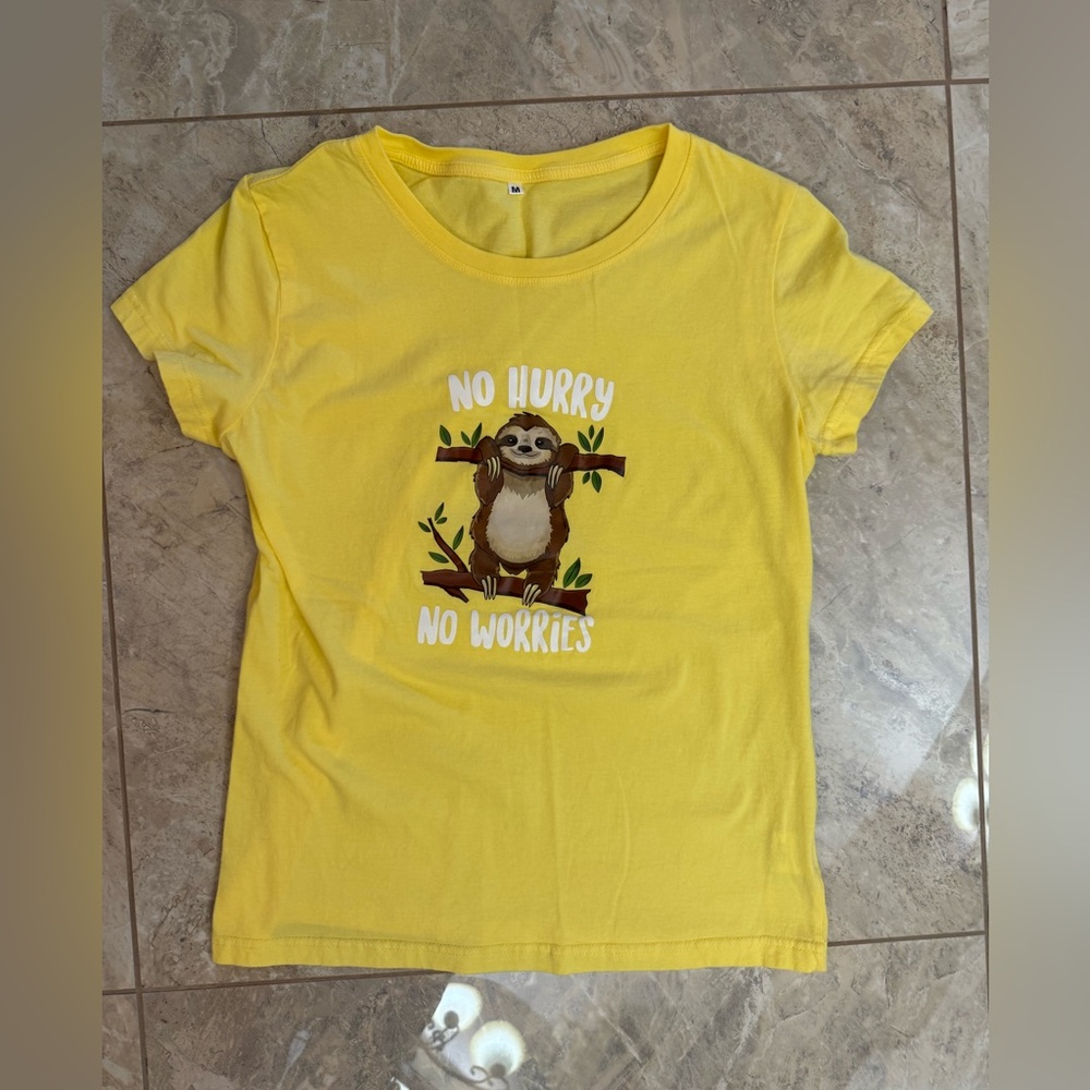 No Hurry No Worries TShirt Medium